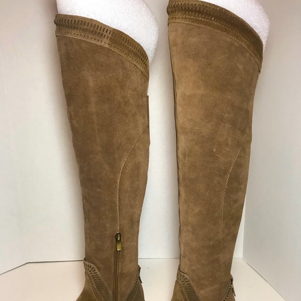 PRICE FIRM BNIB Vince Camuto Karinda Tan OTK Suede Boots 6